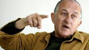 الكاتب الإسباني خوان غويتوسولو