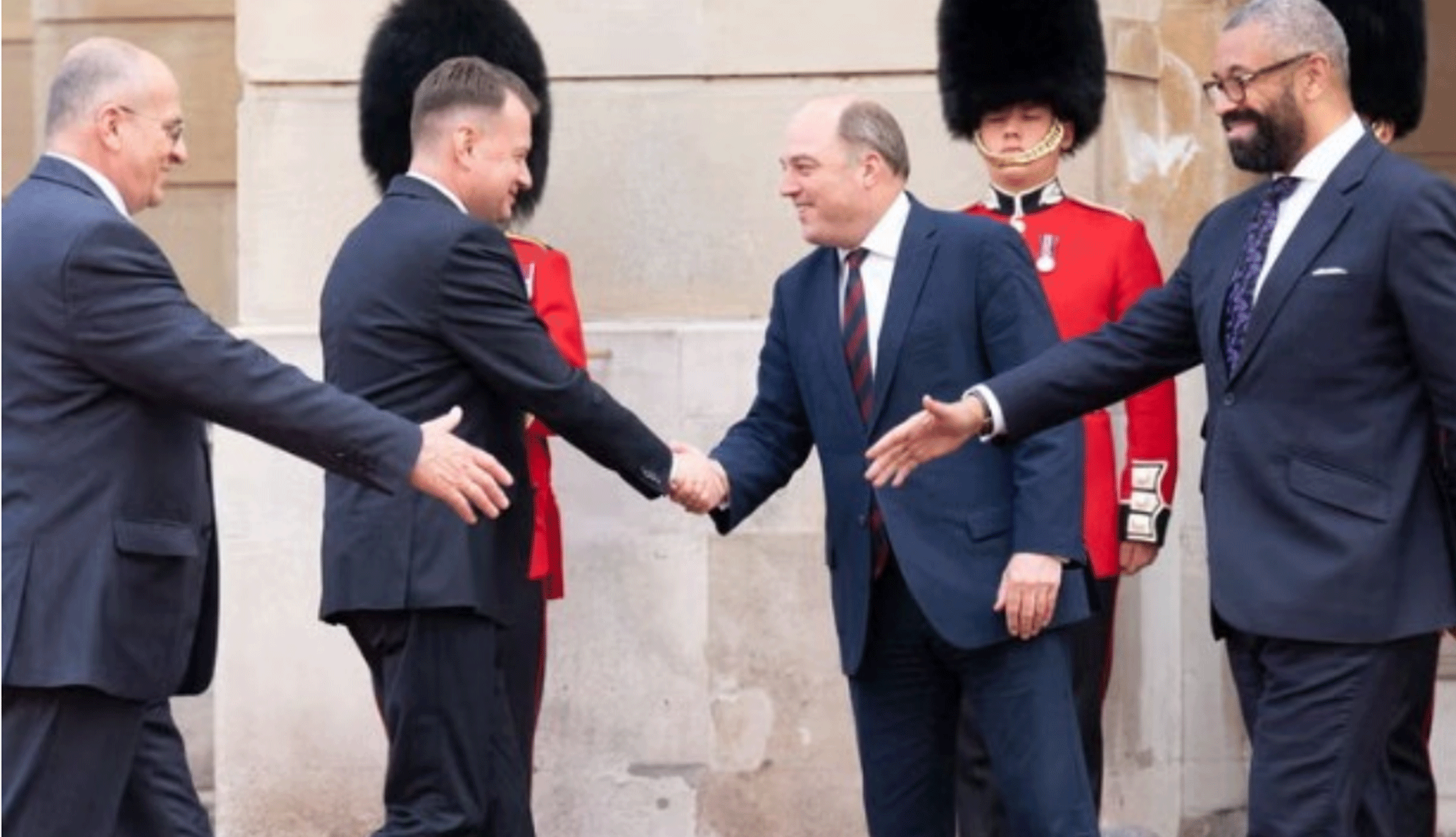 وزيرا الخارجية والدفاع البريطانيان يستقبلان نظيريهما البولنديان أمام لانكستر هاوس