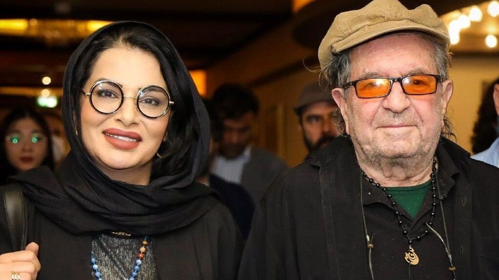 المخرج الإيراني داريوش مهرجوئي وزوجته وحيدة محمدي فر