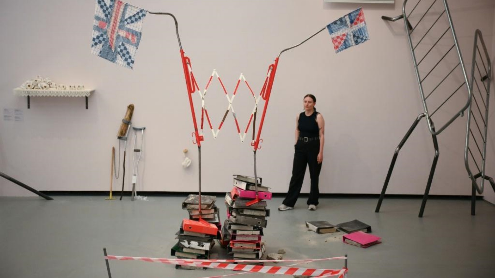 البريطاني جيسي دارلينغ يفوز بجائزة تيرنر للفن المعاصر