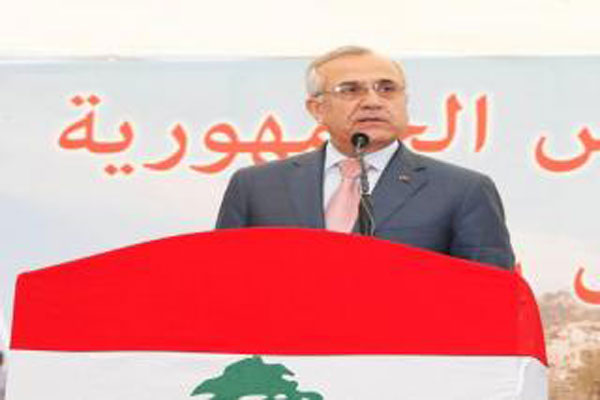 الرئيس اللبناني يلقى ترحيبا غير مسبوق في قرى الشوف