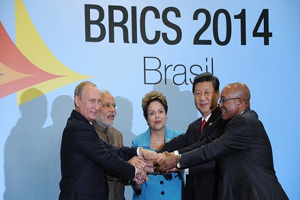 لقطة تذكارية لقادة بريكس بختام قمتهم في البرازيل 