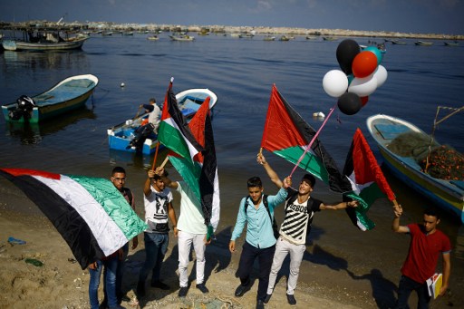 سفينة تقل ناشطات تقترب من سواحل غزة محاولة كسر الحصار