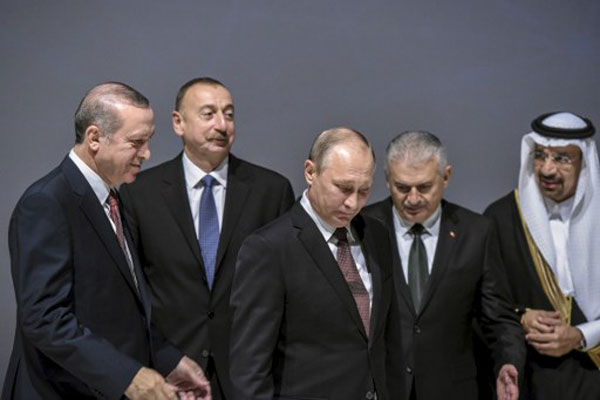 روسيا وتركيا توقعان مشروع أنبوب 
