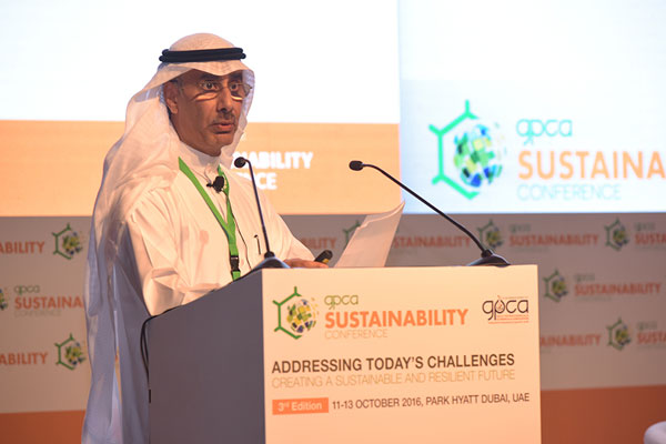 الاستدامة تخلق فرصًا وتحديات لقطاع البتروكيماويات الخليجي