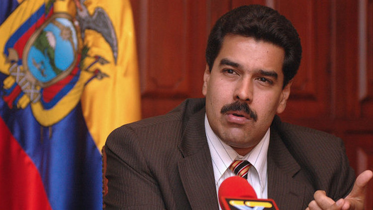 رئيس فنزويلا يامر بزيادة بنسبة 40 بالمئة في الاجور عشية اضراب عام