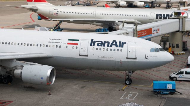 إيران توقع عقدا لشراء ثمانين طائرة بوينغ
