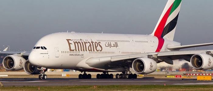 اتفاق بين طيران الإمارات ورولز رويس حيال محركات الطائرات