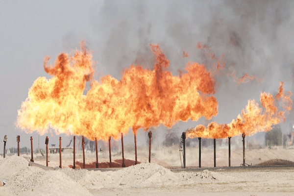 العراق .. هدر الغاز حرقا في تبديد لاحدى ثرواته الطبيعية