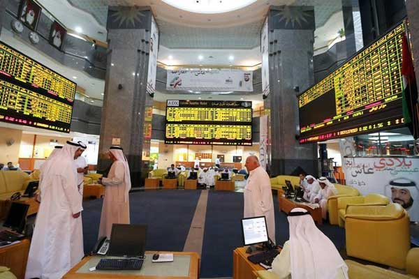 تراجع أسواق الخليج في التعاملات المبكرة