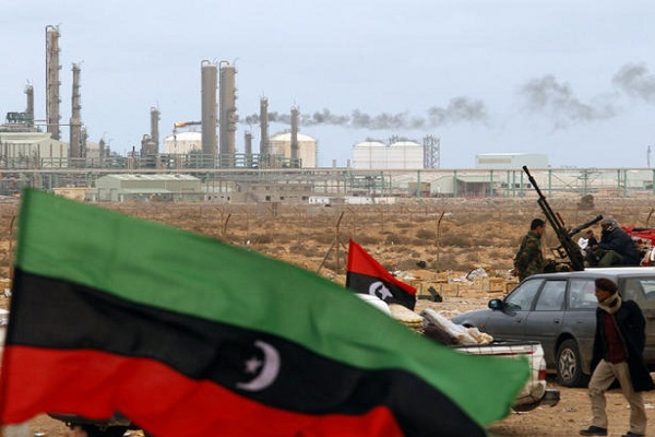 صعوبات سياسية وعسكرية ولوجستية تهدد اعادة اطلاق قطاع النفط في ليبيا