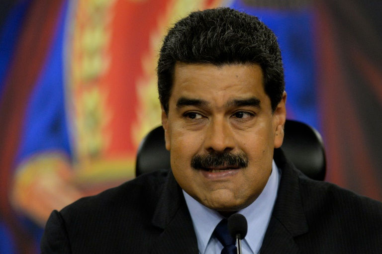 مادورو يعيّن ضابطًا في الحرس الوطني رئيسًا لشركة النفط الفنزويلية