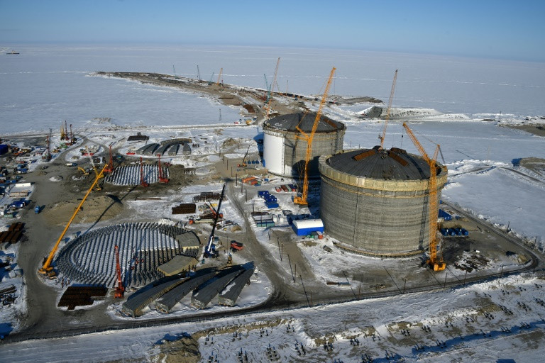 روسيا تطلق مشروع الغاز العملاق يامال في القطب الشمالي