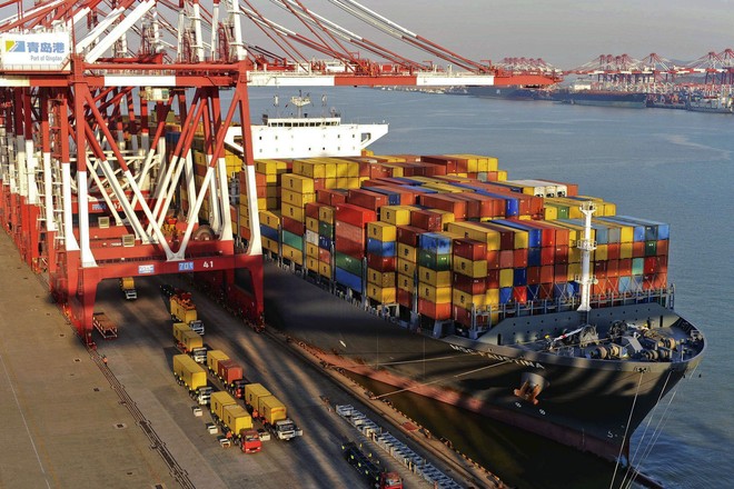 ارتفاع معتدل في صادرات الصين ووارداتها