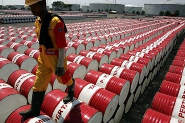 دراسة أميركية: النفط سيتراجع إلى 25 دولارًا