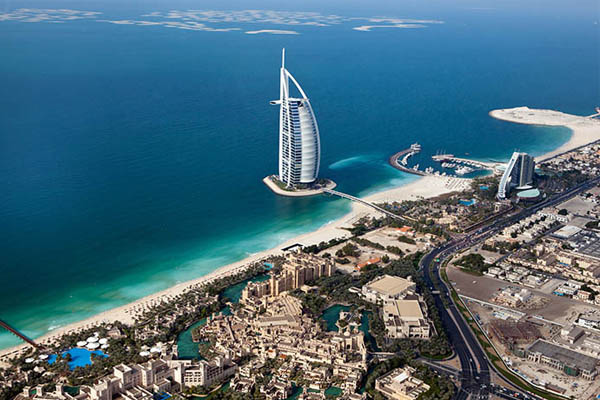 دبي تستقبل ستة ملايين سائح في أربعة أشهر بنمو 13%
