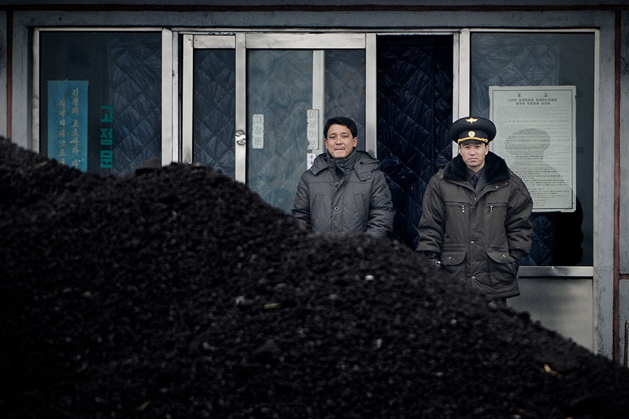 صادرات كوريا الشمالية من الفحم تنخفض إلى صفر بعد الحظر الصيني
