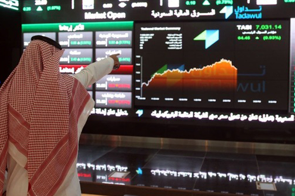 مكاسب تلامس 4% لسوق الأسهم السعودية وسط تداولات نشطة