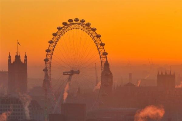 بورصة لندن تبذل جهوداً استثنائية لاستضافة اكتتاب أرامكو
