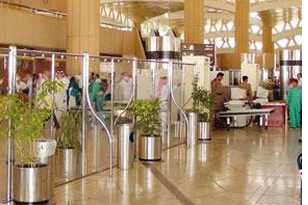 السعودية تعيّن «جولدمان ساكس» لخصخصة مطار الرياض
