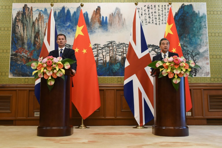 ترحيب بريطاني بعرض الصين اتفاقا للتبادل التجاري لما بعد بريكست