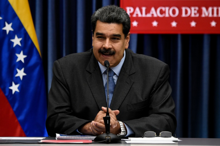 مادورو: فنزويلا ستصدّر مليون برميل من النفط يوميًا إلى الصين