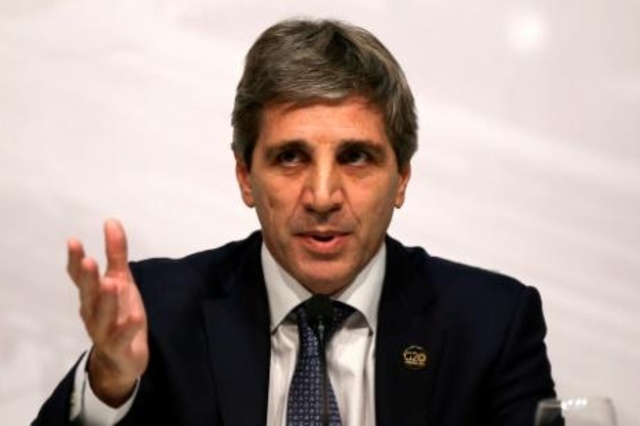 استقالة حاكم المركزي الأرجنتيني.. واتفاق وشيك مع صندوق النقد
