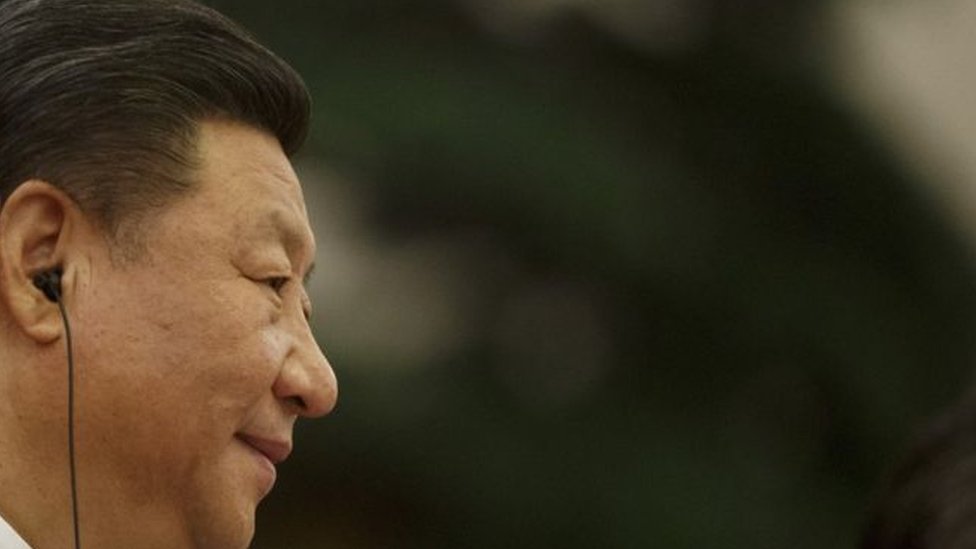 الرئيس الصيني يتعهد بانفتاح اقتصادي وخفض الجمارك على الورادات من الخارج