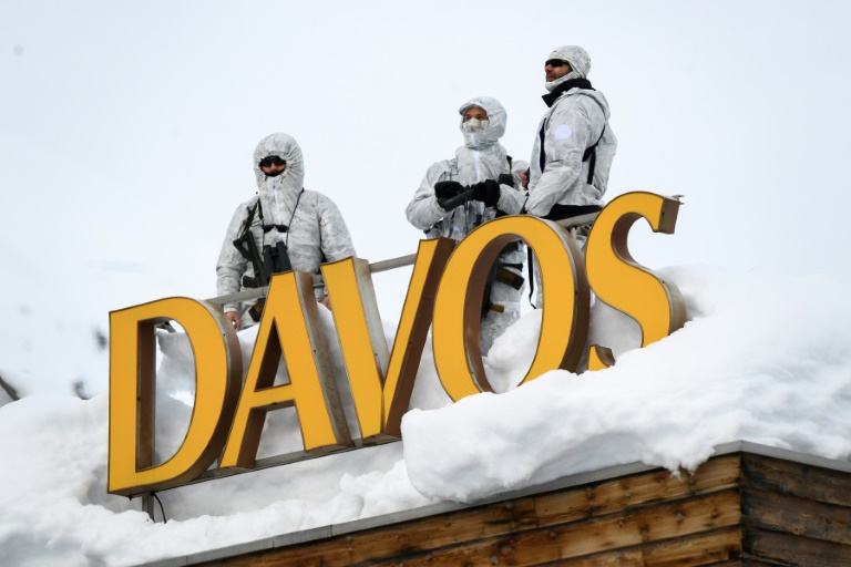 منتدى دافوس يسمح بمشاركة رجال أعمال روس مستهدفين بعقوبات أميركية