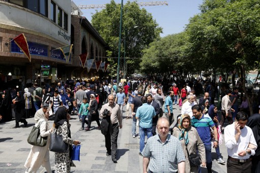 إيران تعتقل 11 مشتبها ضمن حملة لمكافحة استغلال انهيار الريال