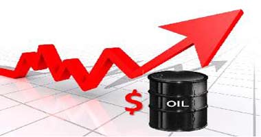 سعر برميل النفط في أعلى مستوى له منذ نهاية 2014