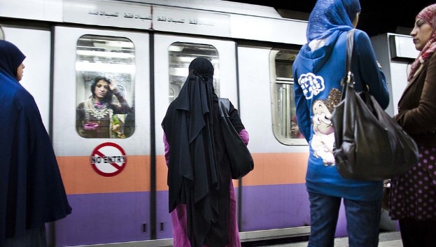 رفع أسعار تذاكر مترو الأنفاق في القاهرة بنسبة تصل إلى 250%