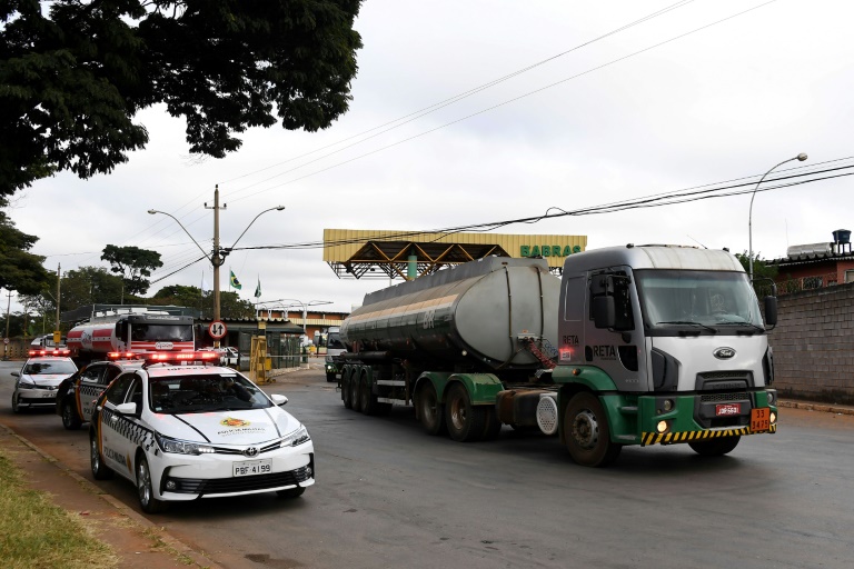 إضراب في قطاع النفط في البرازيل بعد إضراب سائقي الشاحنات