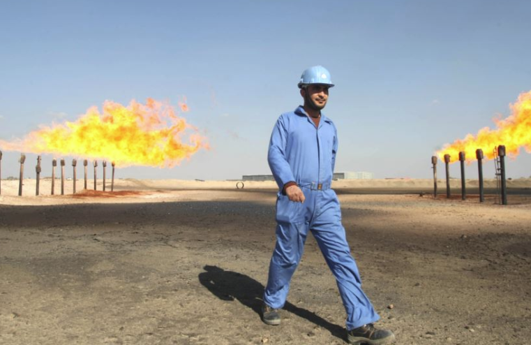 السعودية وروسيا تفكران في زيادة انتاج النفط الخام في الربع الثالث