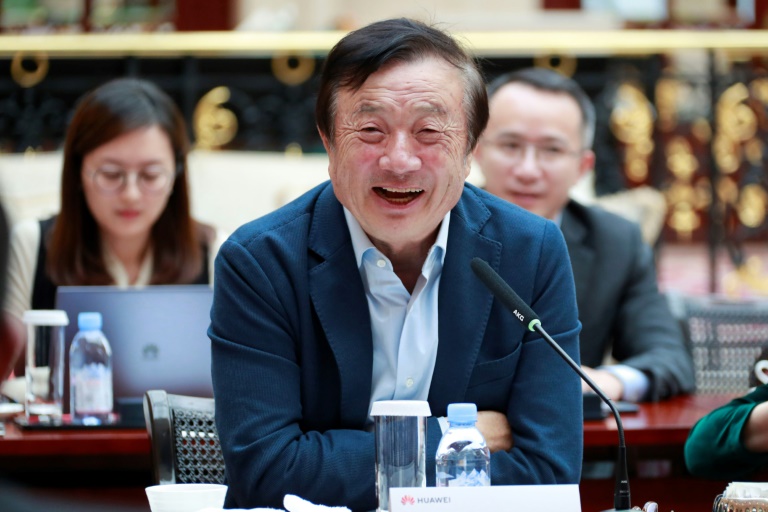رين زينغ فاي مؤسس شركة هواوي متحدثاً للإعلام الصيني في 17 يناير 2019 