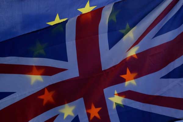 قلق قادة الأعمال في المملكة المتحدة يتزايد بشأن إمكانية الخروج من الاتحاد الأوروبي بدون اتفاق