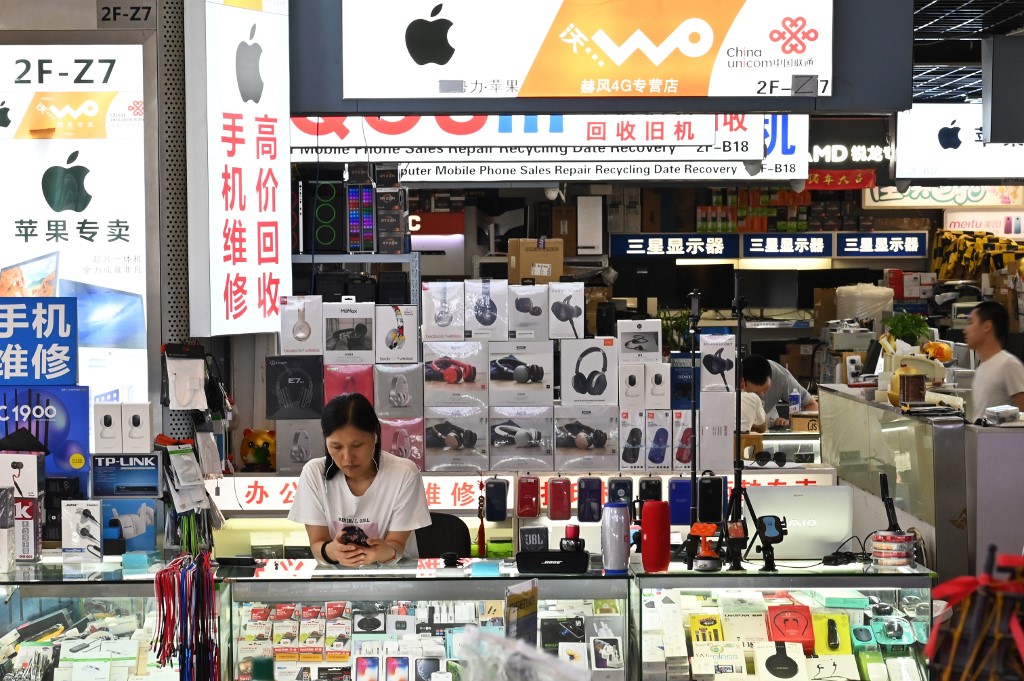متجر في الصين لبيع اكسسوارات الهواتف الجوالة