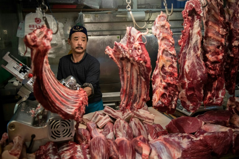 الصين تعلّق استيراد اللحوم الكندية بعد ضبطها شحنة مع شهادة صحية مزورة