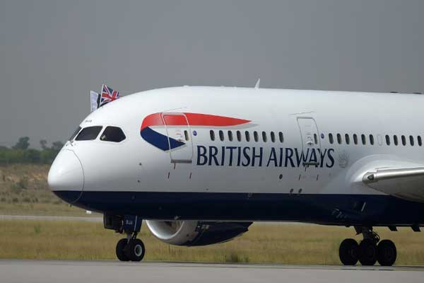 طائرة تابعة لشركة الخطوط الجوية البريطانية في مطار إسلام أباد الدولي في 3 يونيو 2019