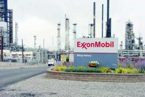 شركة إكس موبيل الأميركية النفطية تتفاوض مع العراق على مشروع كلفته 53 مليار دولار