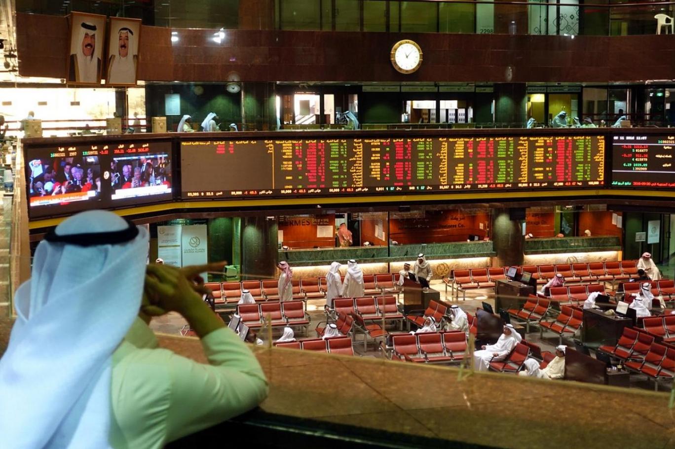 أسواق المال الخليجية تتراجع غداة التصعيد في حرب الأسعار النفطية