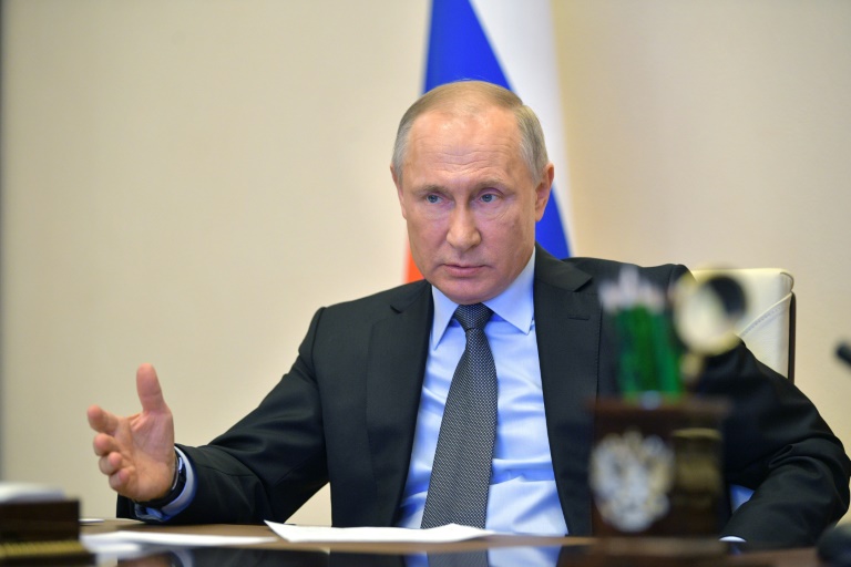 بوتين يعلن عن مساعدات حكومية للشركات الصغيرة والمتوسطة