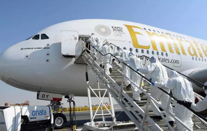 طيران الإمارات تشغل خدمات ركاب محدودة خلال مايو