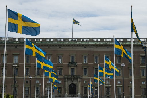 اقتصاد السويد يواجه انكماشا على الرغم من عدم فرض إغلاق