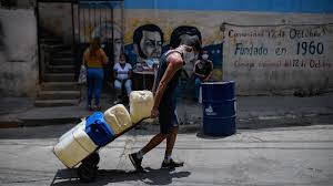 كورونا يفاقم مأساة منطقة ماراكايبو النفطية في فنزويلا