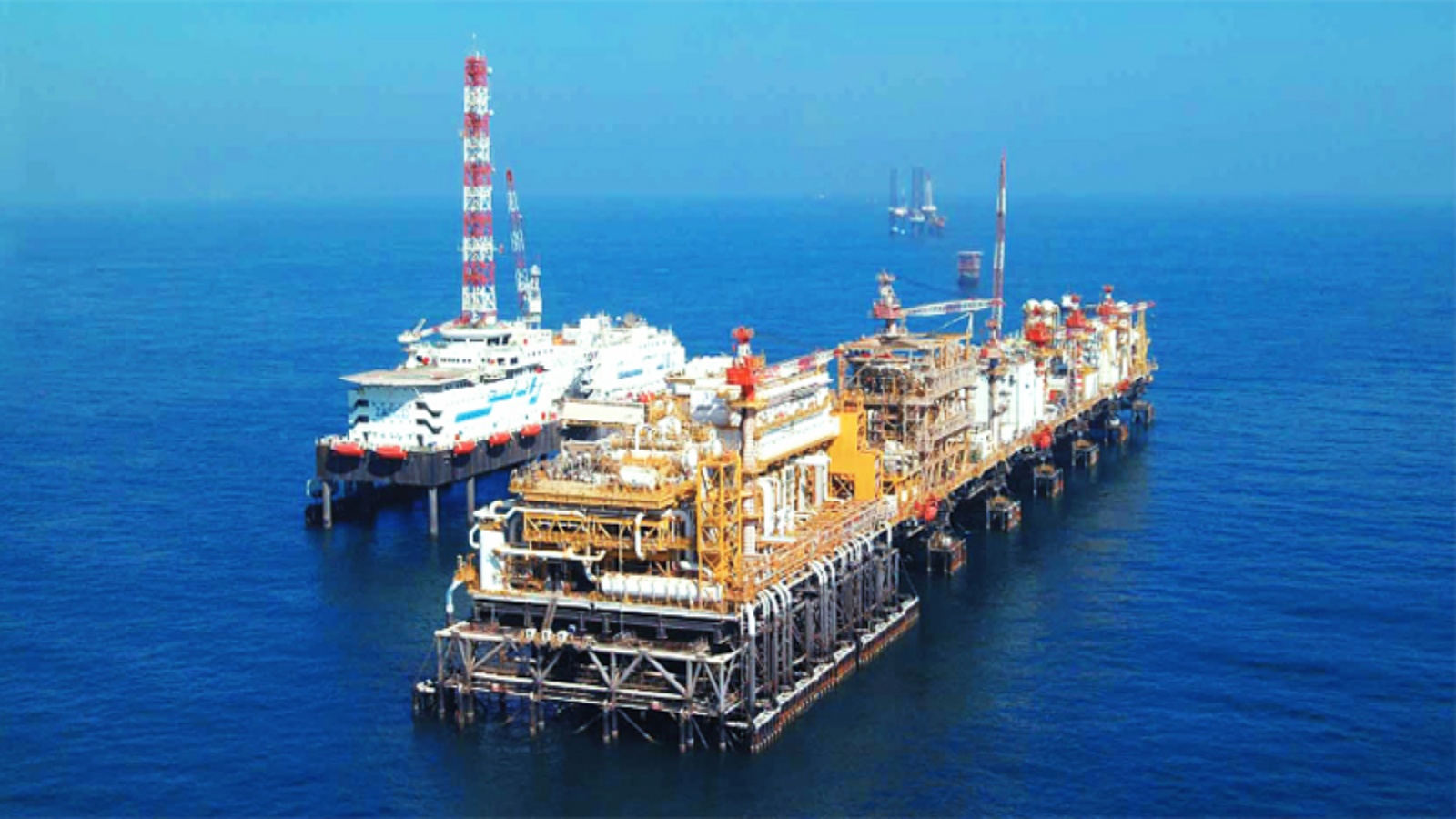 ربع احتياجات اليابان النفطية من الامارات