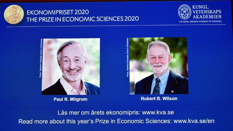 فاز الأميركيان بول ميلغروم وروبرت ويلسون الاثنين بجائزة نوبل للاقتصاد