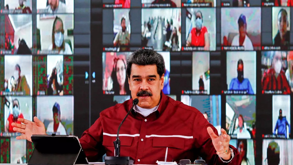 صورة وزعتها الرئاسة الفنزويلية تظهر الرئيس نيكولاس مادورو في كراكاس بتاريخ 17 سبتمبر 2020