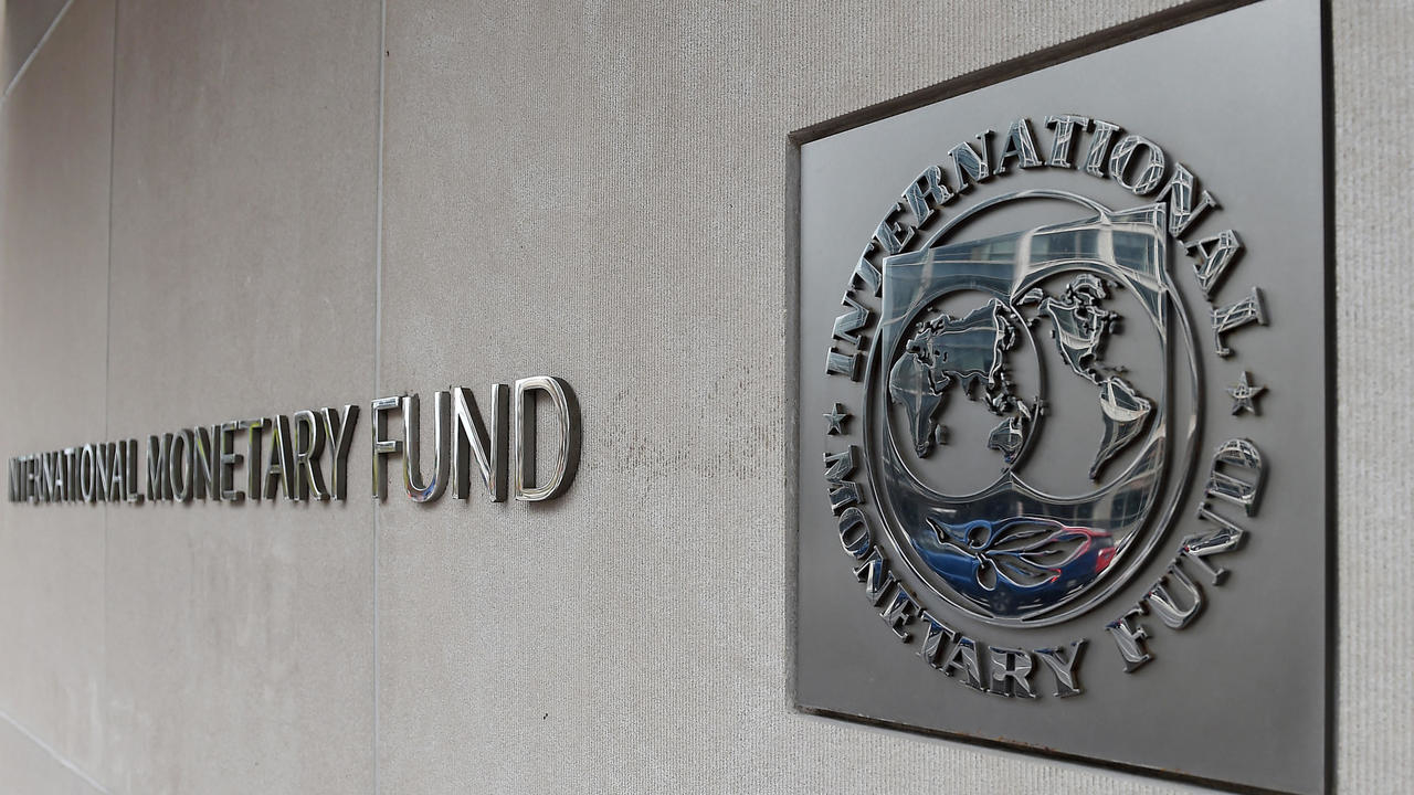 صورة من خارج مقر صندوق النقد الدولي، واشنطن، الولايات المتحدة، 27 مارس/آذار 2020