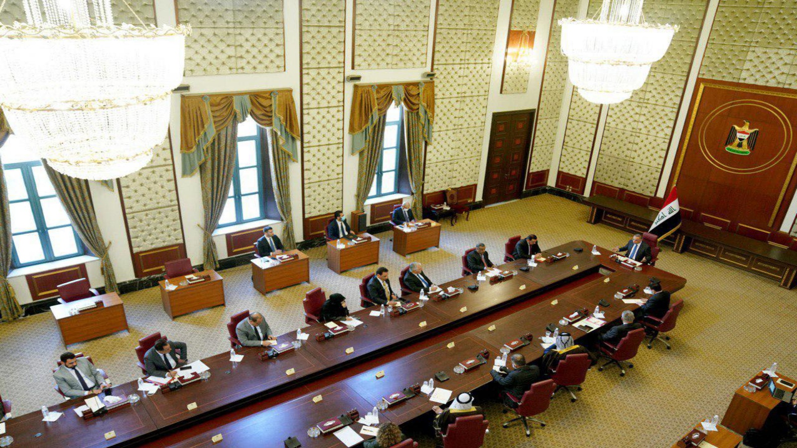 الكاظمي مجتمعا الاربعاء مع اعضاء لجنة الامن والدفاع البرلمانية